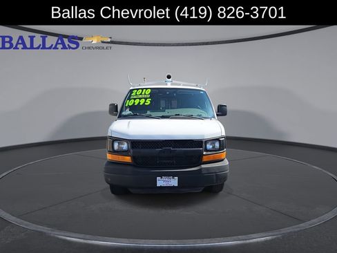 Used 2010 Chevrolet Express 2500 RWD image 3