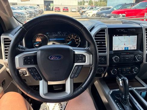 Used 2016 Ford F150 Lariat w/ Equipment Group 501A Mid AWD/4WD image 10