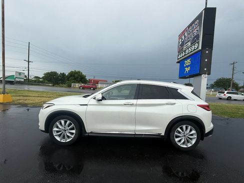 Used 2019 INFINITI QX50 Essential w/ Premium Heat Package AWD/4WD image 7