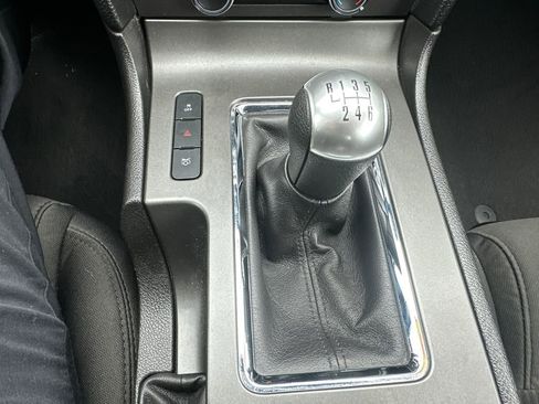 Used 2013 Ford Mustang Coupe image 12