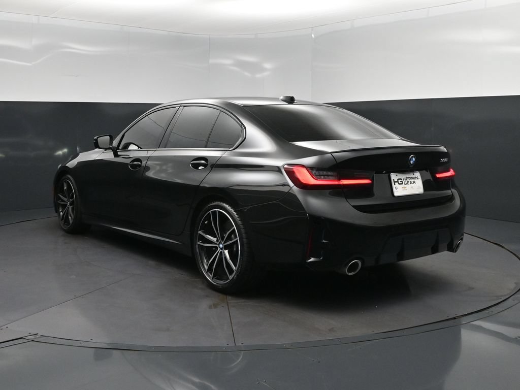 Certified 2024 BMW 330i Sedan w/ M Sport Package RWD image 5