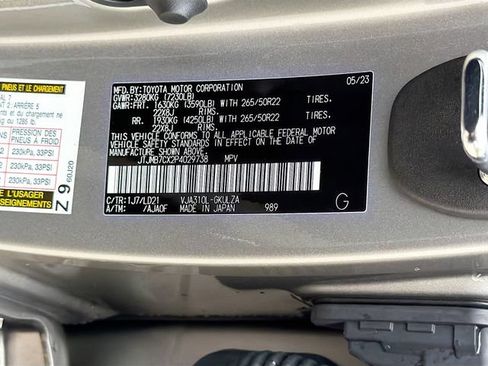 Used 2023 Lexus LX 600 F Sport w/ Accessory Package (A2) AWD/4WD image 46