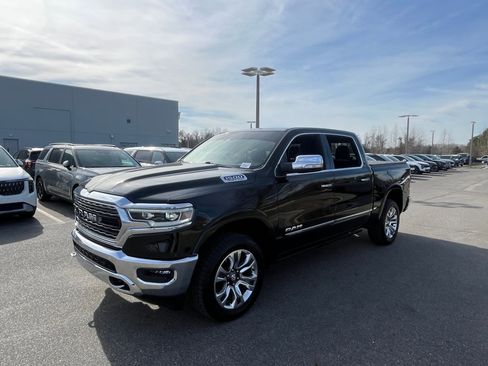 Used 2022 RAM 1500 Limited image 13