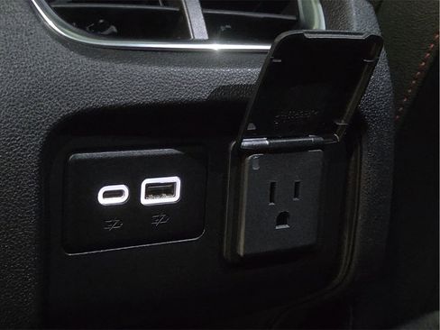 Used 2021 Chevrolet Blazer RS image 15