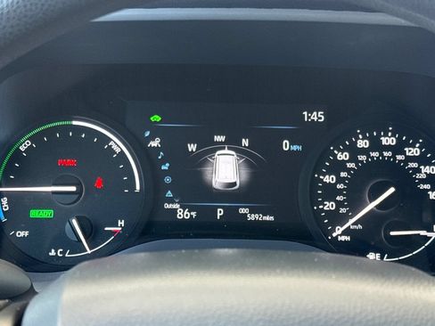 Certified 2026 Toyota Sienna LE FWD image 33