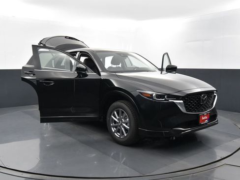 Used 2025 MAZDA CX-5 AWD 2.5 S w/ Preferred Package image 38