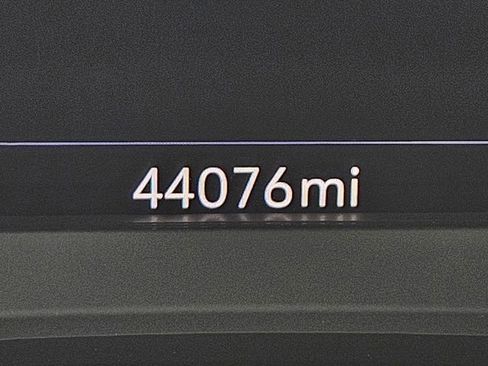 Used 2023 Cadillac XT4 Sport FWD image 29