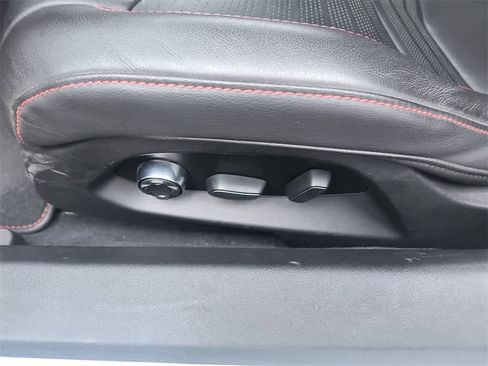 Used 2021 Chevrolet Corvette Stingray Premium Conv w/ Z51 Performance Package image 12