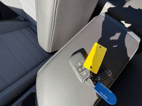 New 2026 Volkswagen Jetta SE image 34