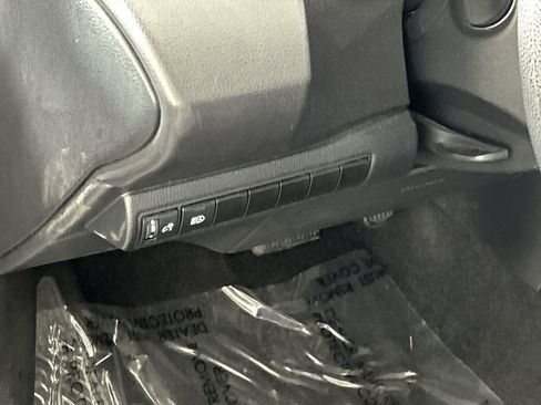 Used 2024 Toyota Corolla LE image 13