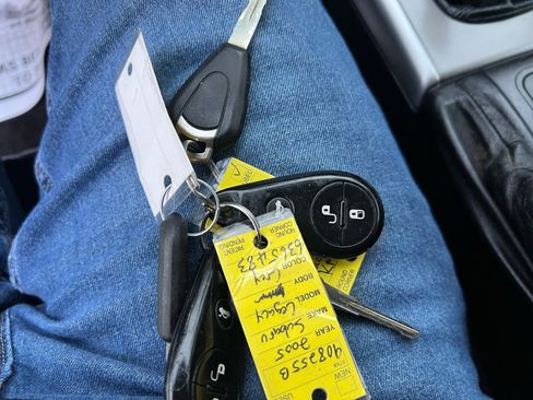 Used 2005 Subaru Legacy 2.5GT Limited image 29