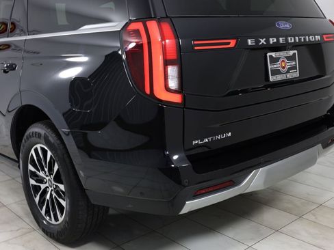 Used 2025 Ford Expedition Platinum AWD/4WD image 52
