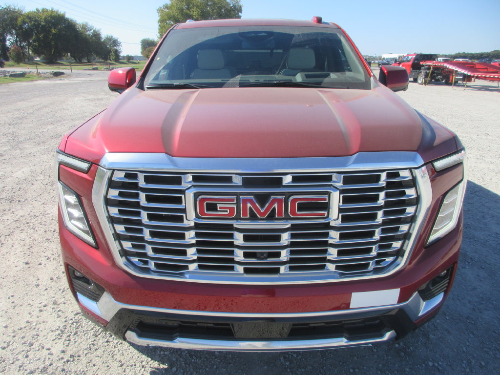 New 2027 GMC Yukon Denali w/ Sun & Power Step Package AWD/4WD image 10