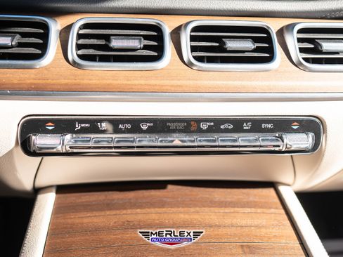 Used 2020 Mercedes-Benz GLS 450 450 4MATIC image 36