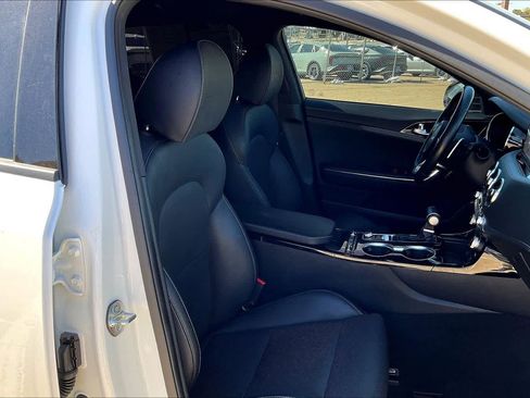 Certified 2023 Kia Stinger GT-Line image 13