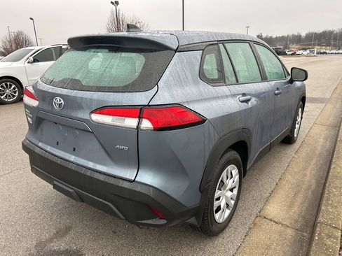 Used 2022 Toyota Corolla Cross L image 3