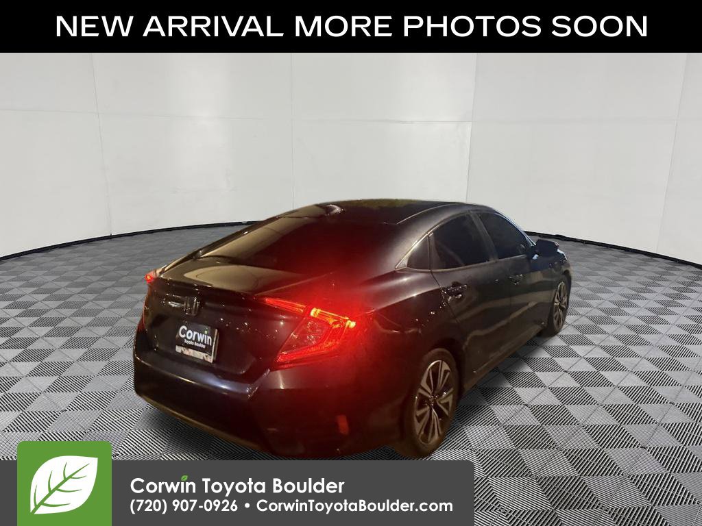 Used 2018 Honda Civic EX-L image 8