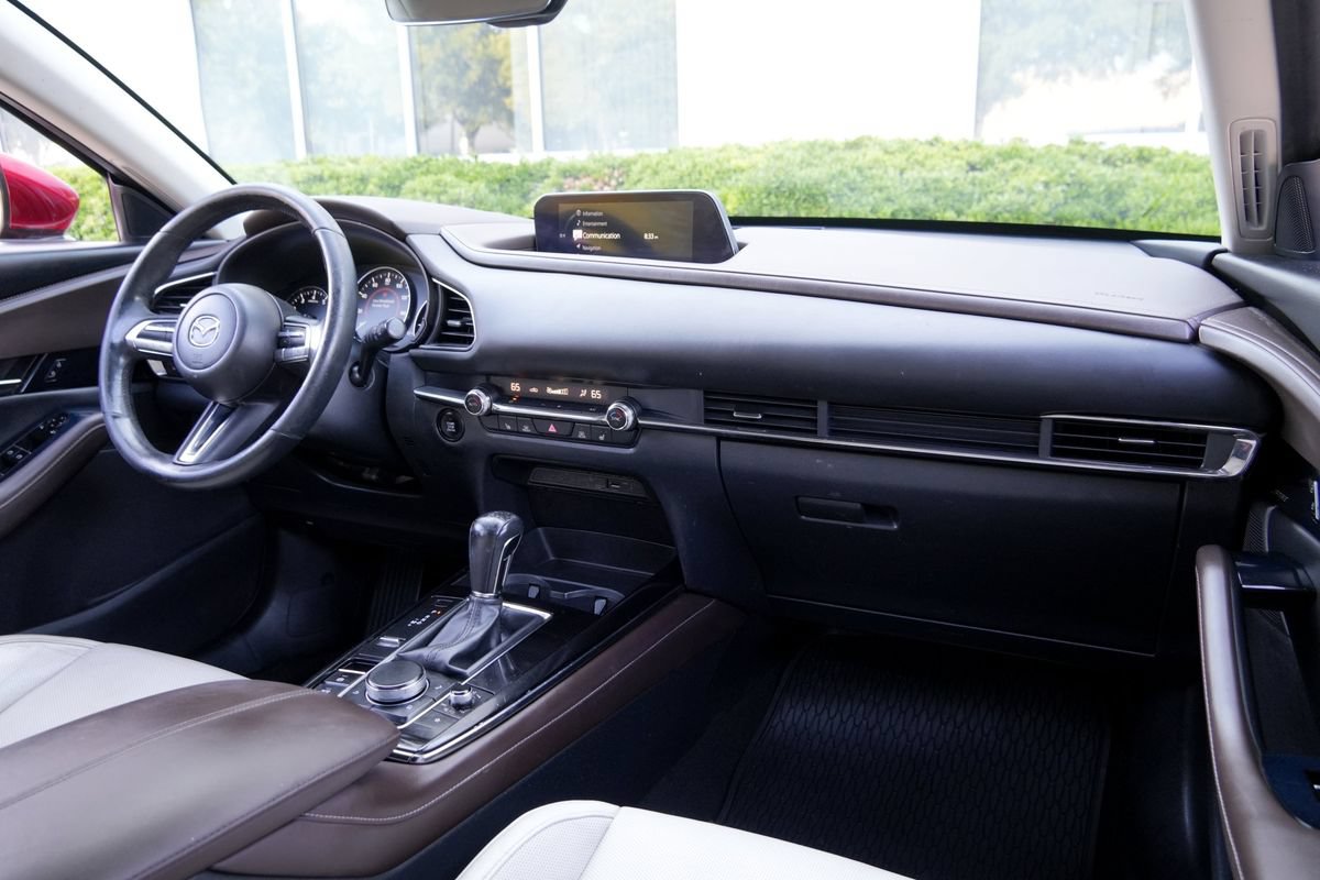 Used 2020 MAZDA CX-30 AWD w/ Premium Package image 6