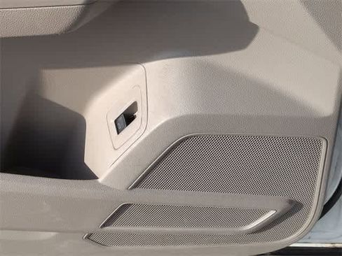 Used 2022 Volkswagen Atlas SE image 29