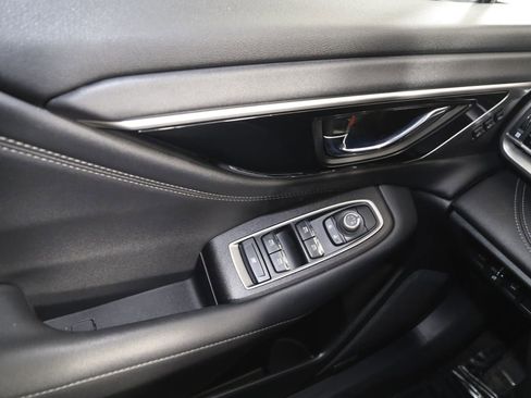 Used 2022 Subaru Outback Limited image 29