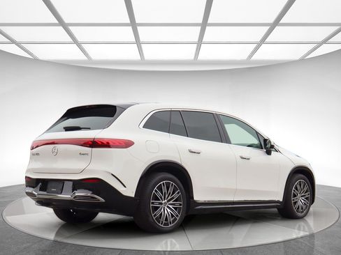 Used 2023 Mercedes-Benz EQS 450+ 4MATIC SUV image 6