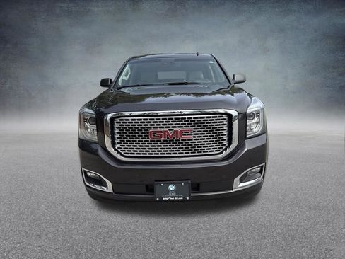 Used 2015 GMC Yukon XL Denali w/ Touring Package image 9