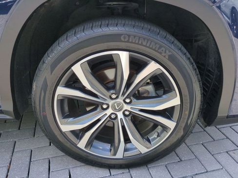 Used 2020 Lexus RX 350L FWD w/ Premium Package image 11