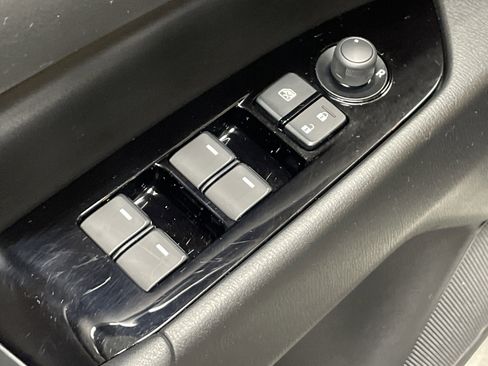 Used 2025 MAZDA CX-5 AWD 2.5 S w/ Preferred Package image 15