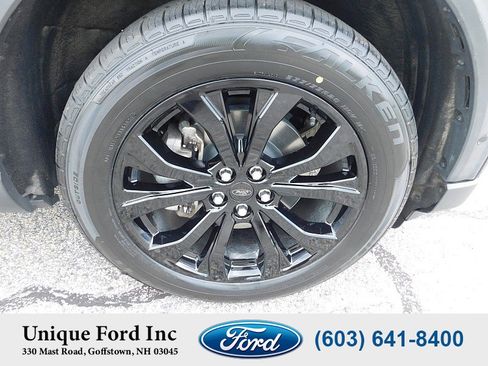 Used 2020 Ford Explorer ST w/ Premium Technology Package image 25