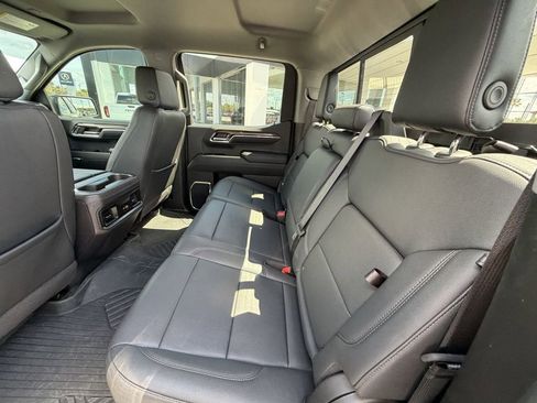 Certified 2024 Chevrolet Silverado 1500 LT Trail Boss w/ Convenience Package II AWD/4WD image 16