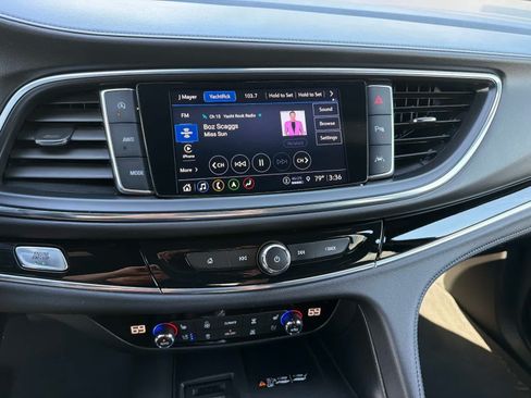 Used 2024 Buick Enclave Avenir w/ Avenir Technology Package AWD/4WD image 16