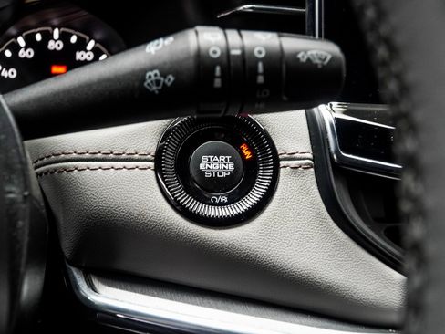 Used 2024 Jeep Compass Limited image 19