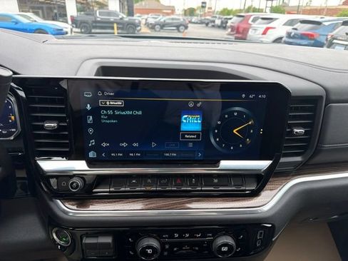 Used 2026 Chevrolet Silverado 1500 LT AWD/4WD image 19