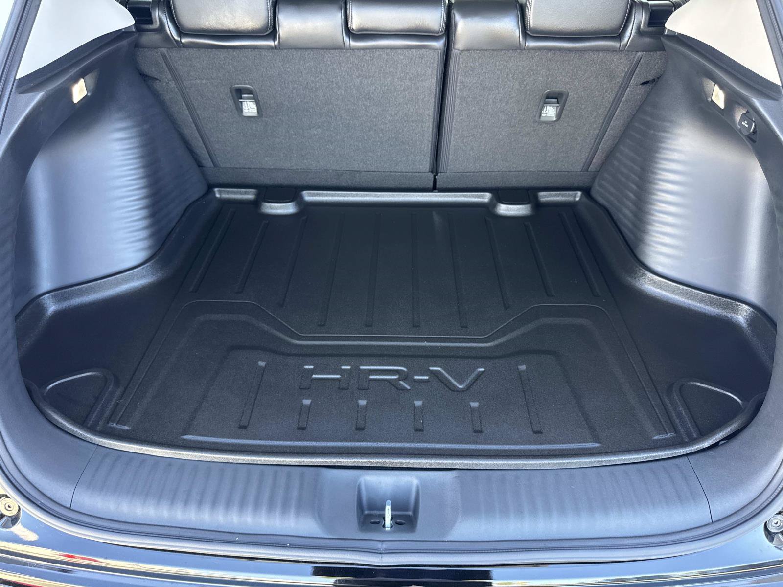 Used 2027 Honda HR-V EX-L image 28