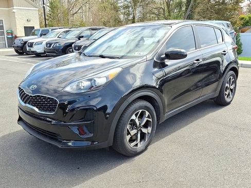 Used 2022 Kia Sportage LX FWD image 3