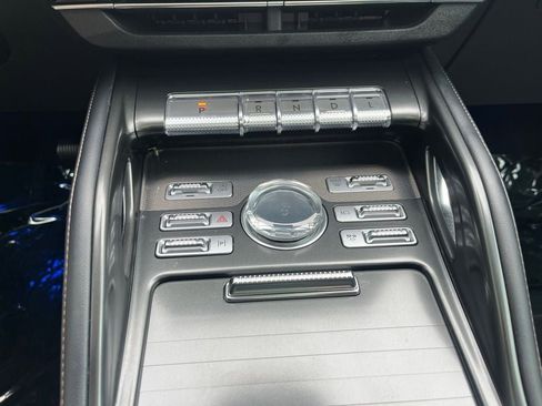 Used 2026 Lincoln Nautilus Premier w/ Equipment Group 102A AWD/4WD image 33