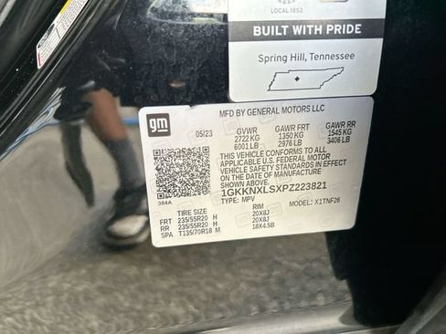 Used 2023 GMC Acadia Denali w/ Denali Ultimate Package AWD/4WD image 35