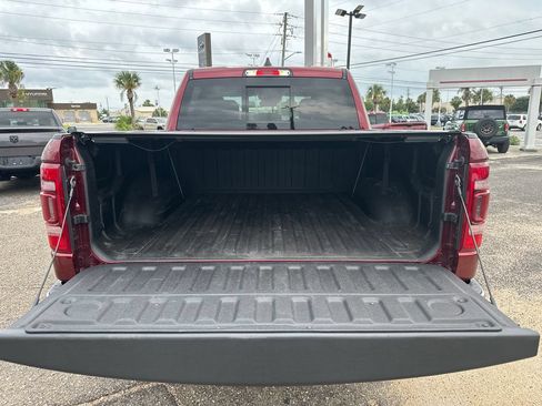 Used 2019 RAM 1500 Limited AWD/4WD image 15