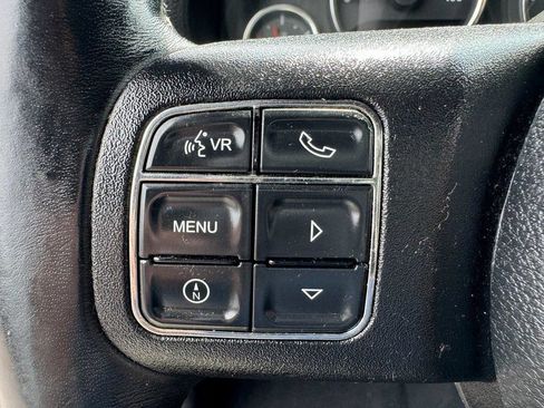 Used 2013 Jeep Wrangler Unlimited Sahara w/ Connectivity Group AWD/4WD image 36