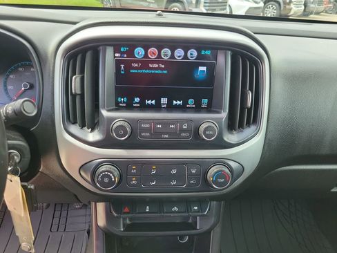 Used 2018 Chevrolet Colorado LT image 22