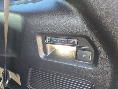 Used 2021 Ford Explorer Limited w/ Equipment Group 301A image 41