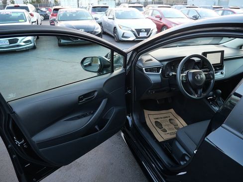 Used 2023 Toyota Corolla LE image 15