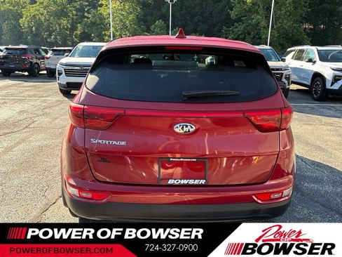 Used 2019 Kia Sportage LX AWD/4WD image 4