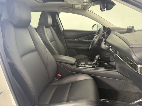Used 2025 MAZDA CX-30 AWD 2.5 S w/ Preferred Package image 10