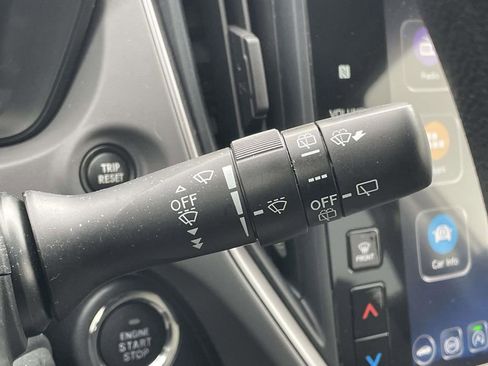 Used 2024 Subaru Crosstrek 2.0i Premium image 13