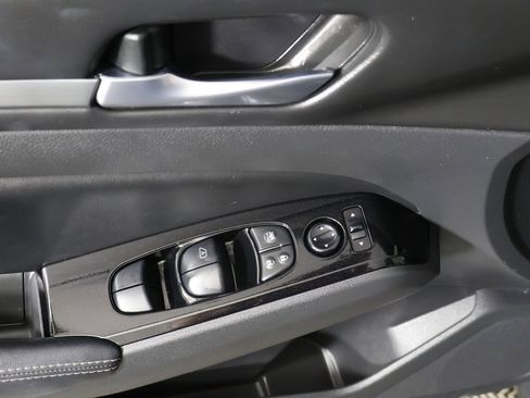 Used 2023 Nissan Altima 2.5 SV image 29