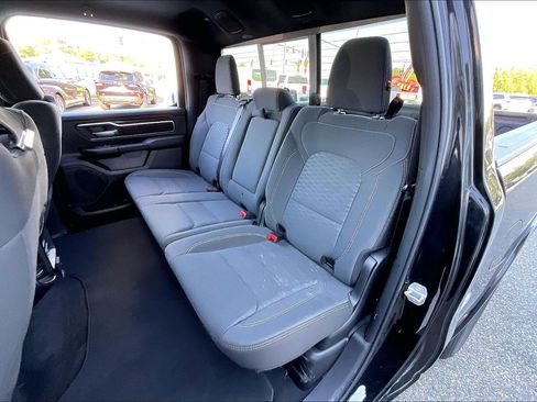 Used 2025 RAM 1500 Big Horn AWD/4WD image 24