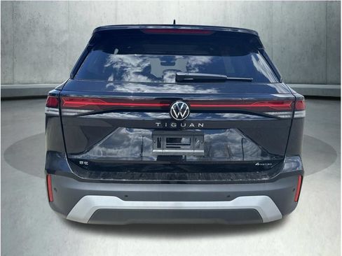 New 2026 Volkswagen Tiguan SE AWD/4WD image 4