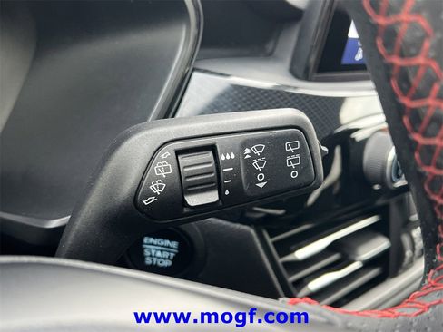 Used 2023 Ford Escape ST-Line image 15