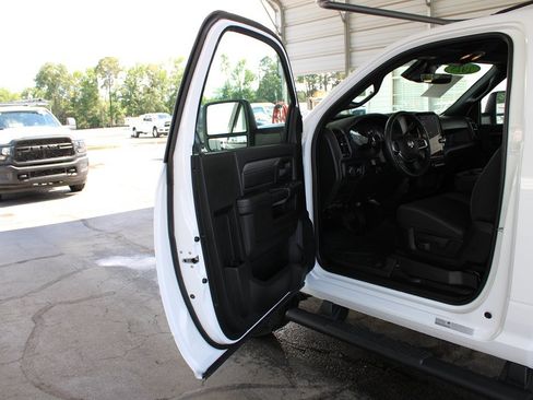 Used 2025 RAM 3500 Tradesman RWD image 24